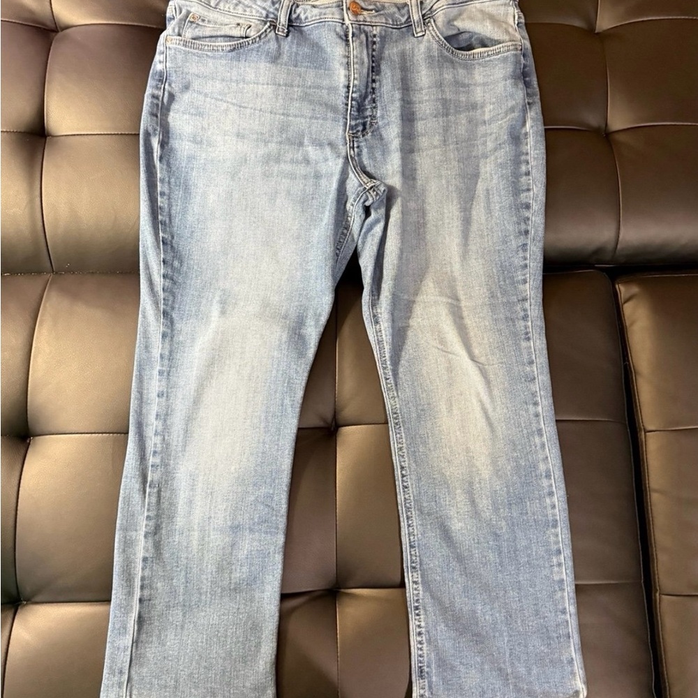 2 Pairs of Women’s Jeans Size 20 - Picture 2 of 11